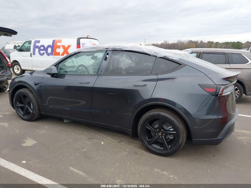 2026 Tesla Model Y Long Range Dual Motor All-Wheel Drive/Long Range Launch Series VIN: 7SAYGDEE1TA491162 Lot: 43912002