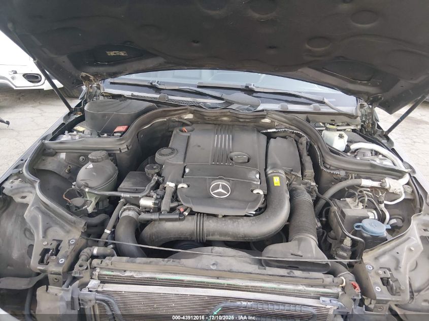 2013 Mercedes-Benz C 250 Sport VIN: WDDGF4HB5DR273744 Lot: 43912016