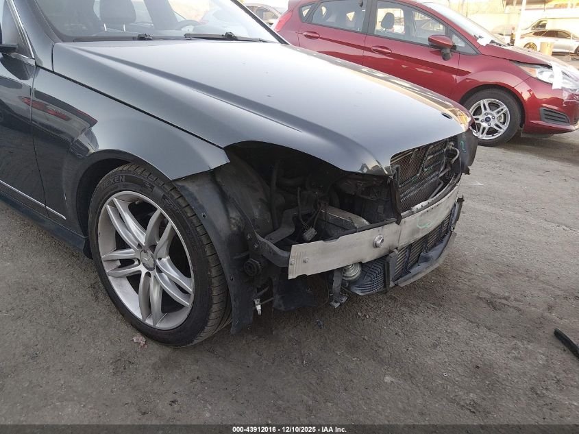 2013 Mercedes-Benz C 250 Sport VIN: WDDGF4HB5DR273744 Lot: 43912016