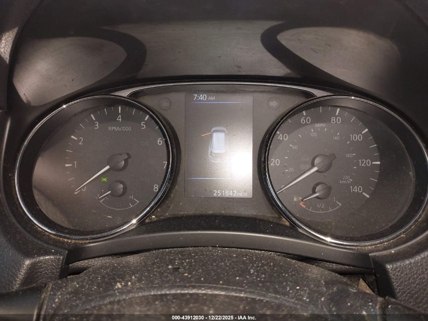 2018 Nissan Rogue S VIN: KNMAT2MT2JP597513 Lot: 43912030