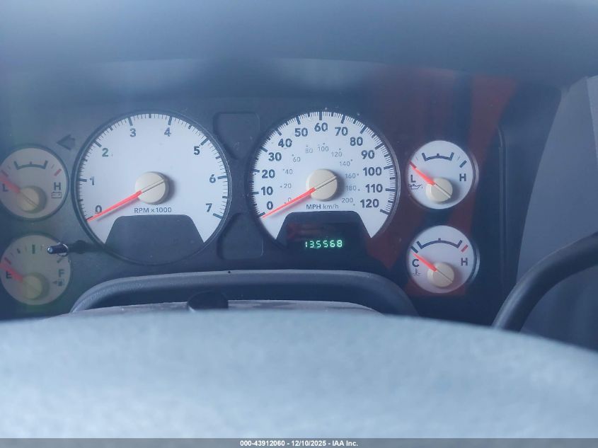 2008 Dodge Ram 1500 Slt VIN: 1D7HU18258J157621 Lot: 43912060