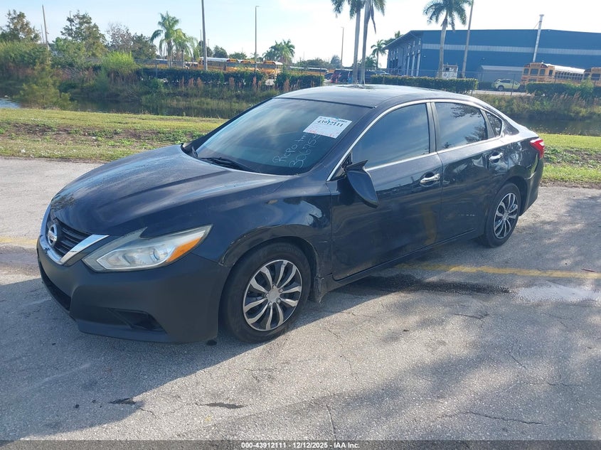 1N4AL3AP3HN306753 2017 NISSAN ALTIMA photo no. 2