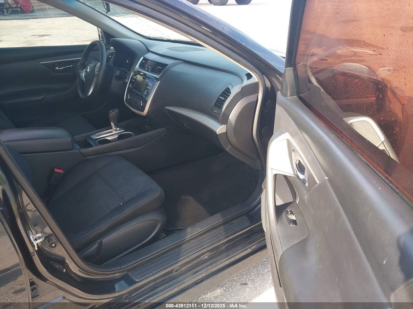 1N4AL3AP3HN306753 2017 NISSAN ALTIMA photo no. 5