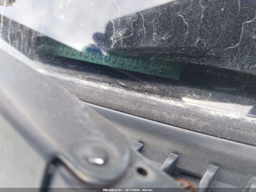 2003 Toyota Sequoia Limited V8 VIN: 5TDZT38A03S184094 Lot: 43912121