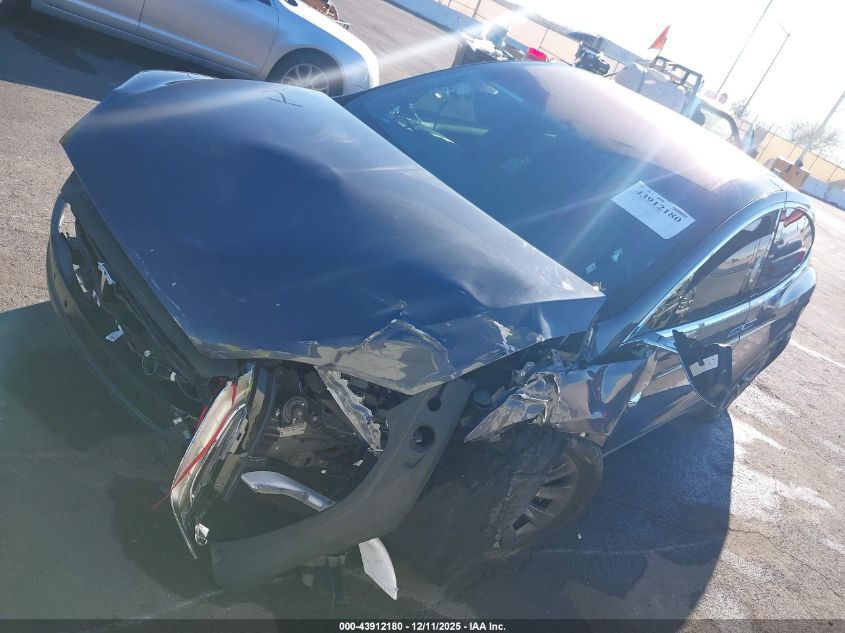 2018 Tesla Model X 100D/75D/P100D VIN: 5YJXCBE47JF130065 Lot: 43912180