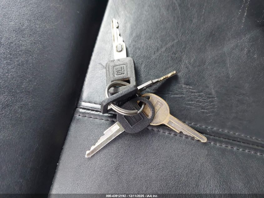 1990 Chevrolet Corvette VIN: 1G1YY2380L5105484 Lot: 43912192