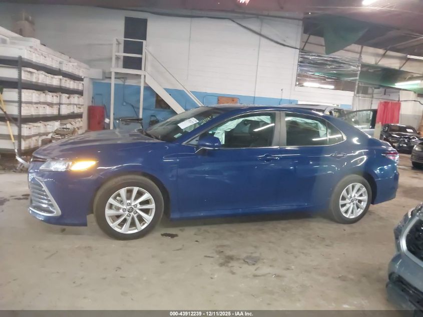 2024 Toyota Camry Le VIN: 4T1C11AK1RU224492 Lot: 43912239
