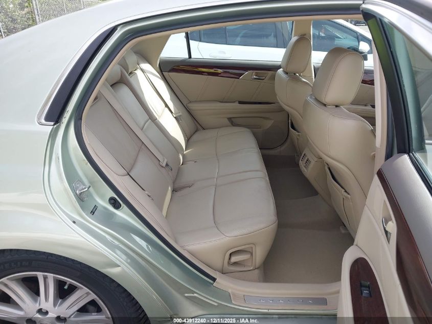 2010 Toyota Avalon Limited VIN: 4T1BK3DB8AU363426 Lot: 43912240