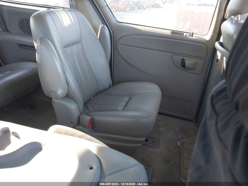 2004 Dodge Grand Caravan Sxt VIN: 2D8GP44L64R545526 Lot: 43912323