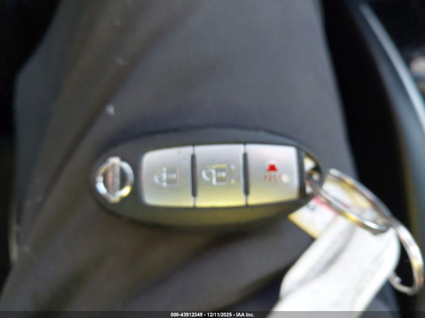 2015 Nissan Rogue Sv VIN: 5N1AT2MKXFC863443 Lot: 43912349