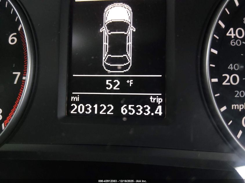 2013 Volkswagen Passat 2.5L Se VIN: 1VWBP7A3XDC121934 Lot: 43912383