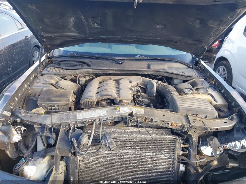 2010 Chrysler 300 Touring/Signature Series/Executive Series VIN: 2C3CA5CV2AH132211 Lot: 43912406