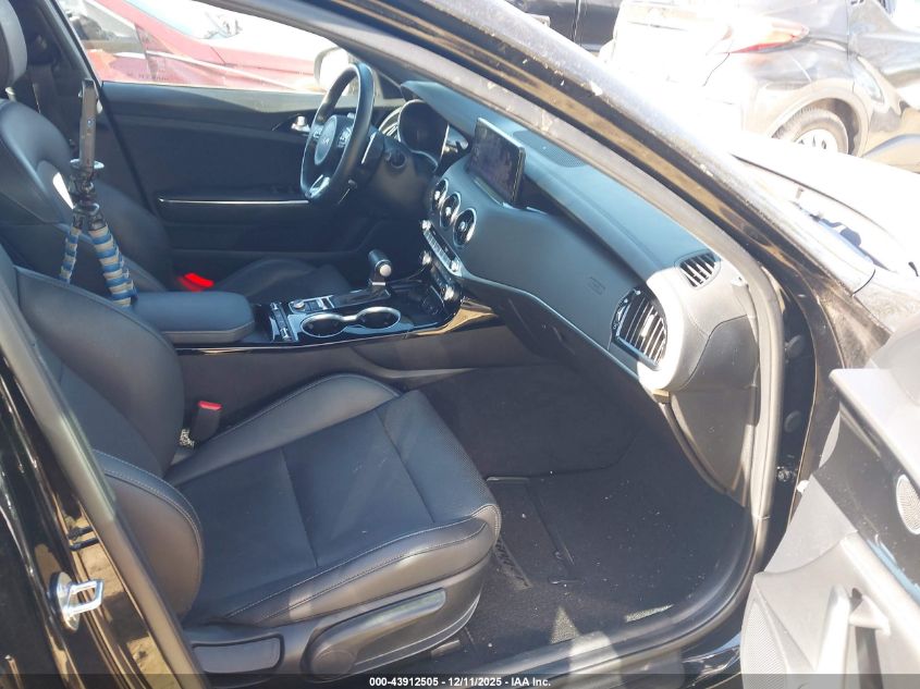 2022 Kia Stinger Gt-Line