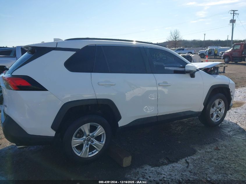 2020 Toyota Rav4 Xle VIN: 2T3W1RFV4LC053798 Lot: 43912534
