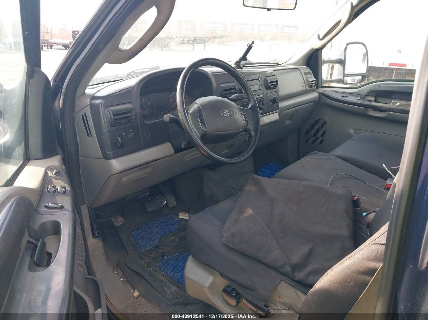 2005 Ford F-550 Xl/Xlt VIN: 1FDAF56P05EC25805 Lot: 43912541