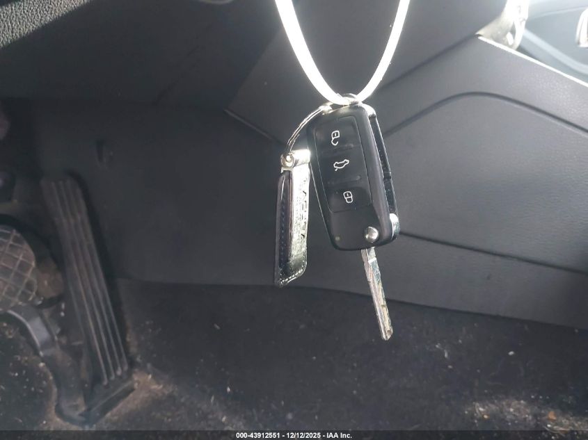 2014 Volkswagen Jetta 2.0L Tdi VIN: 3VWLL7AJ8EM439260 Lot: 43912551