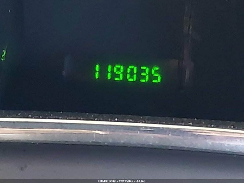 2005 Ford Mustang VIN: 1ZVFT82H855164493 Lot: 43912586