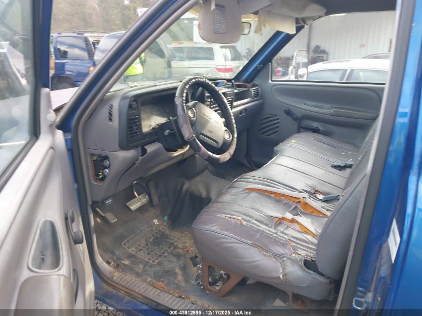 1996 Dodge Ram 3500 VIN: 1B6MC36C2TJ193895 Lot: 43912595