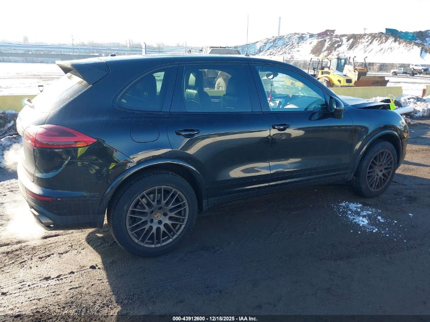 2017 Porsche Cayenne Platinum Edition VIN: WP1AA2A22HKA85743 Lot: 43912600
