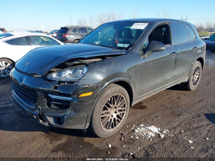 2017 Porsche Cayenne Platinum Edition VIN: WP1AA2A22HKA85743 Lot: 43912600