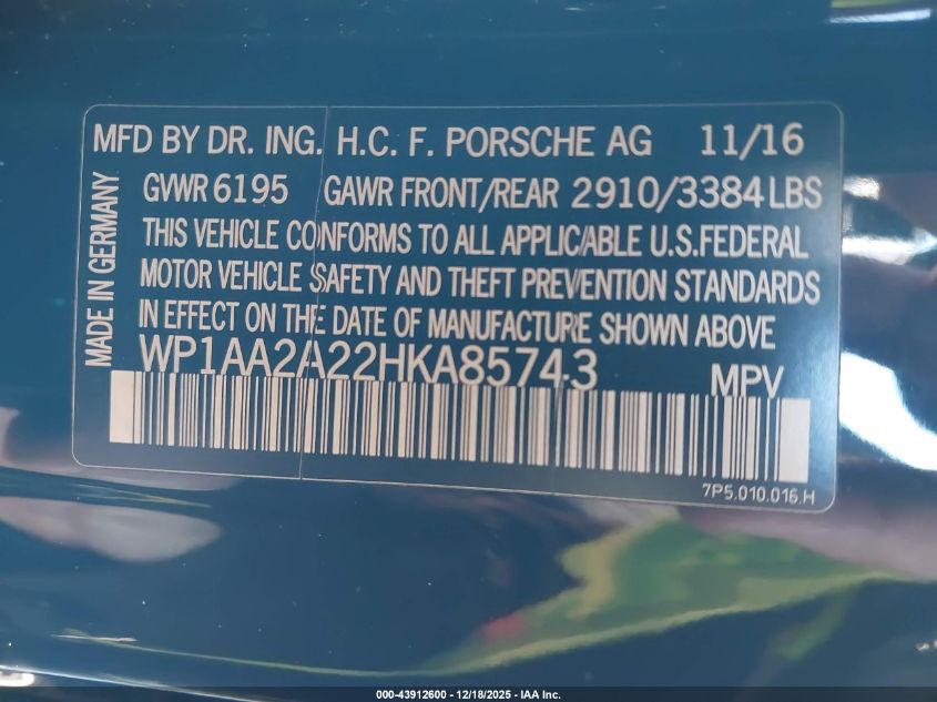 2017 Porsche Cayenne Platinum Edition VIN: WP1AA2A22HKA85743 Lot: 43912600