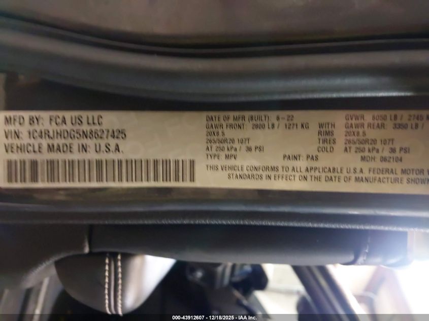 2022 Jeep Grand Cherokee Overland 4X4 VIN: 1C4RJHDG5N8627425 Lot: 43912607