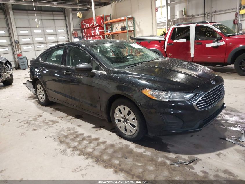 FORD FUSION S