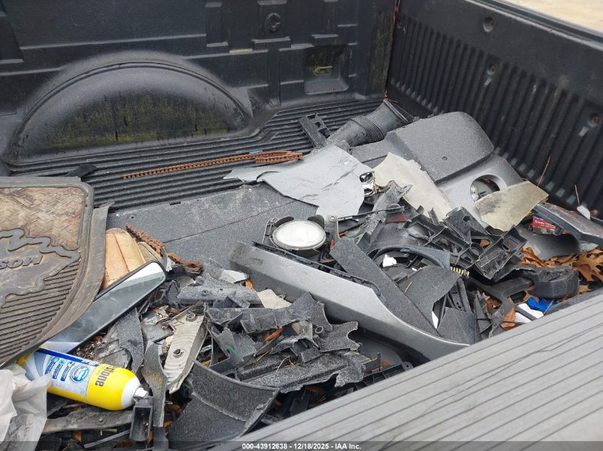 2004 Ford F-150 Heritage Classic VIN: 2FTRF18264CA00505 Lot: 43912638