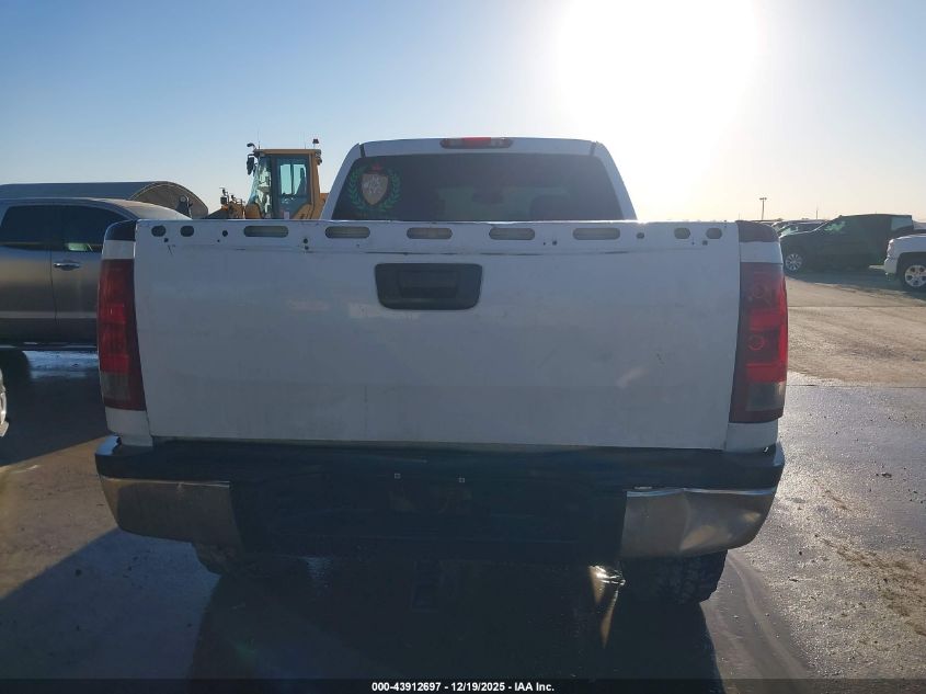 2008 GMC Sierra 2500Hd Work Truck VIN: 1GTHK23698F213451 Lot: 43912697