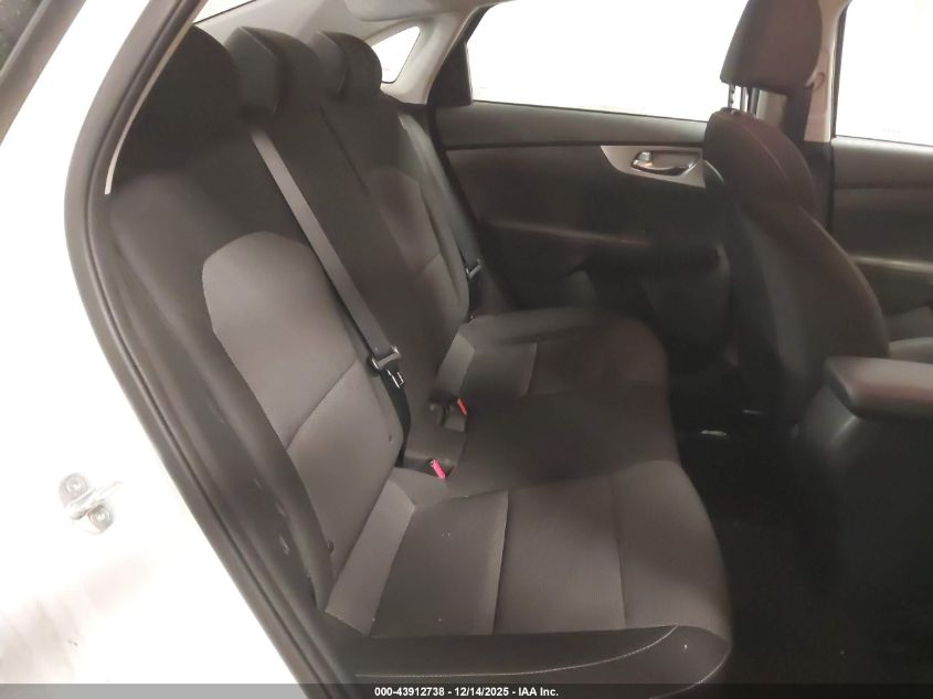 2022 Kia Forte Lxs VIN: 3KPF24AD1NE467360 Lot: 43912738