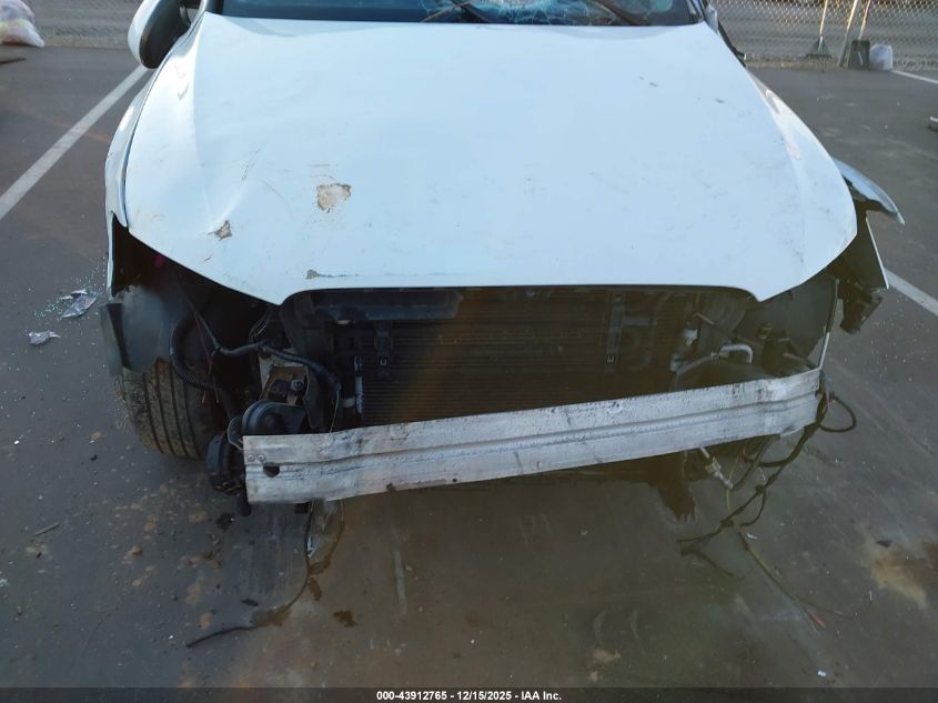 2010 Audi Q5 3.2 Premium VIN: WA1LKAFP3AA081888 Lot: 43912765