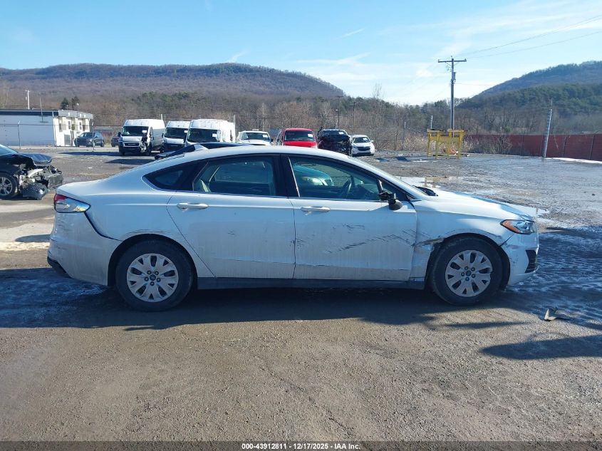 2020 Ford Fusion S VIN: 3FA6P0G79LR159473 Lot: 43912811