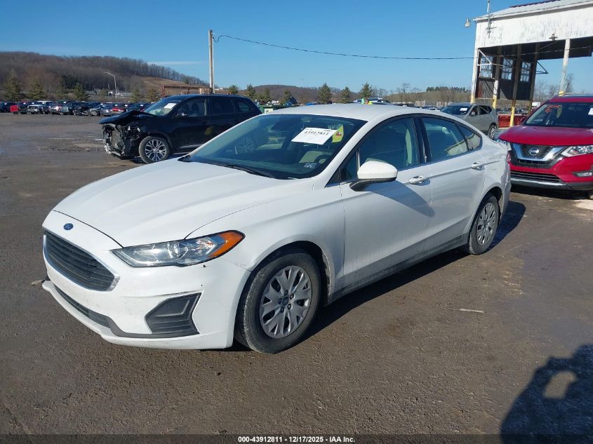2020 Ford Fusion S VIN: 3FA6P0G79LR159473 Lot: 43912811