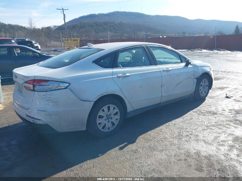 2020 Ford Fusion S VIN: 3FA6P0G79LR159473 Lot: 43912811
