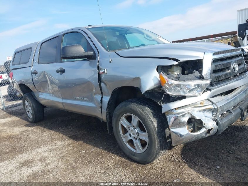 2011 Toyota Tundra Grade 5.7L V8 VIN: 5TFDW5F17BX194002 Lot: 43912883