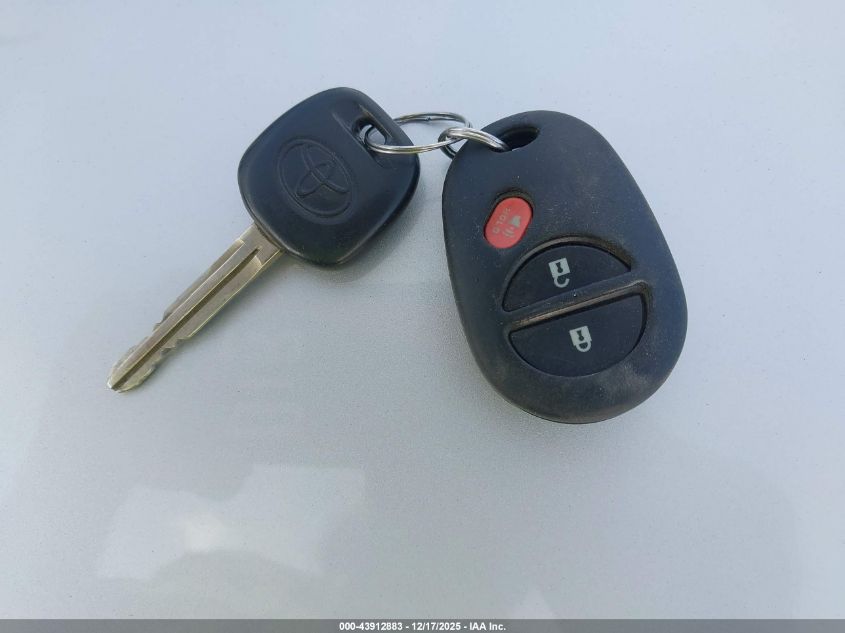 2011 Toyota Tundra Grade 5.7L V8 VIN: 5TFDW5F17BX194002 Lot: 43912883