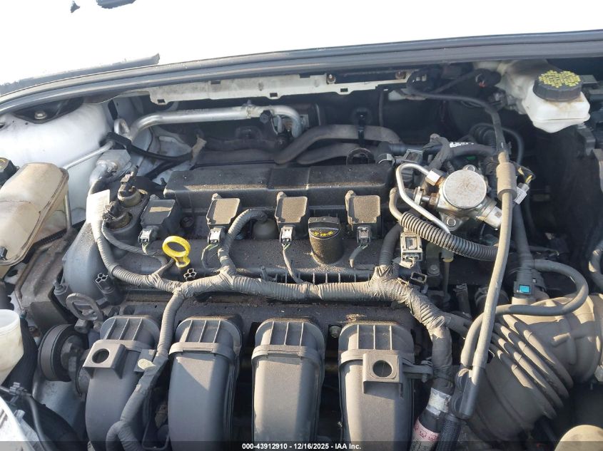 2018 Ford Focus Se VIN: 1FADP3F2XJL212482 Lot: 43912910