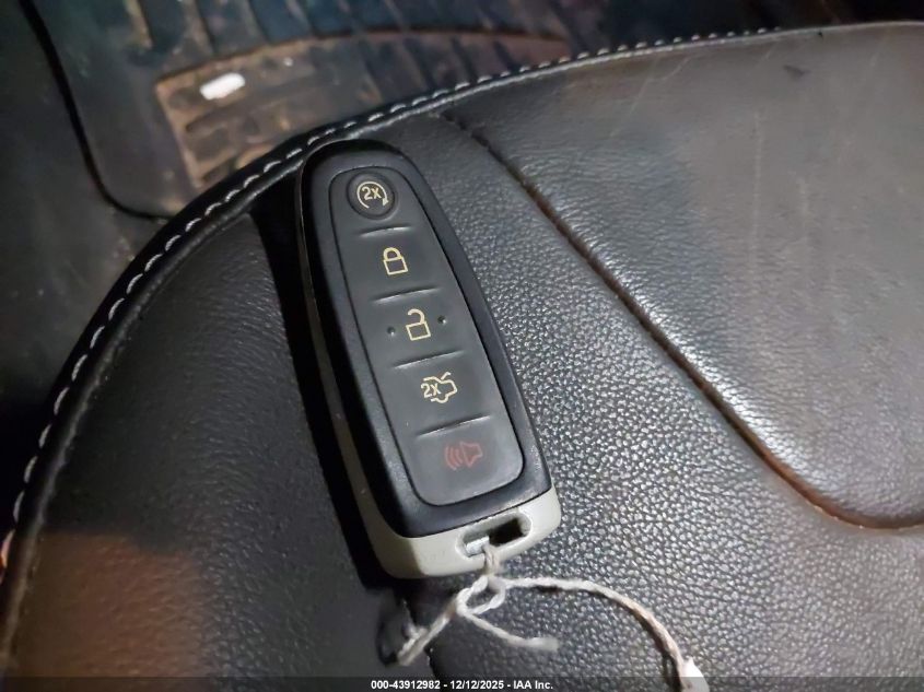 2014 Ford Focus Titanium VIN: 1FADP3N27EL226654 Lot: 43912982