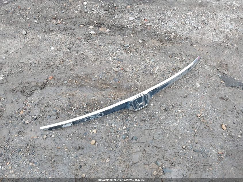 2017 Honda Cr-V Ex-L/Ex-L Navi VIN: 2HKRW2H82HH669879 Lot: 43913089