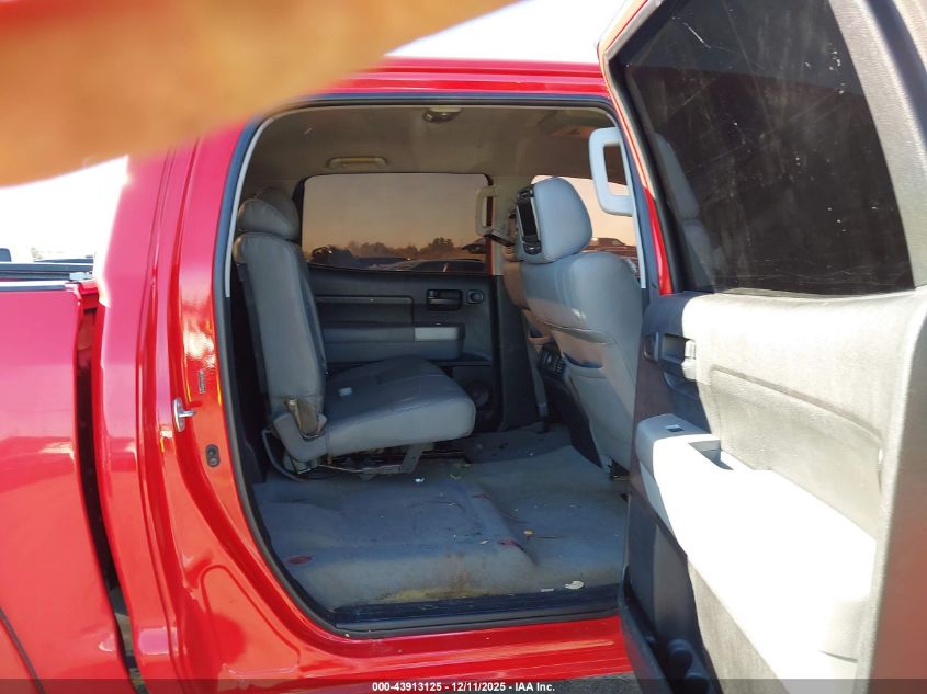 2008 Toyota Tundra Sr5 5.7L V8 VIN: 5TFDV54128X041123 Lot: 43913125