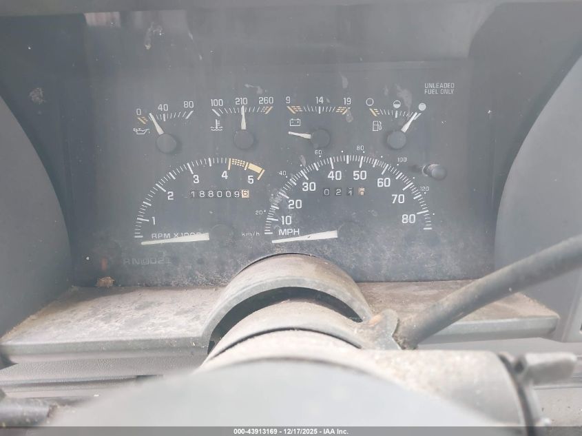 1994 Chevrolet Gmt-400 K2500 VIN: 1GCFK24H2RE229599 Lot: 43913169