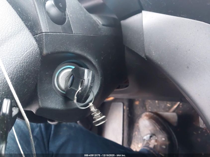 2017 Ford Escape Se VIN: 1FMCU9G9XHUC52185 Lot: 43913175