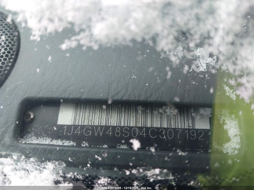 2004 Jeep Grand Cherokee Laredo VIN: 1J4GW48S04C307192 Lot: 43913209