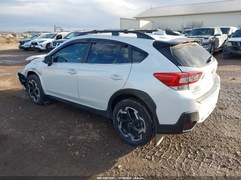 Subaru CROSSTREK — thumbnail 3