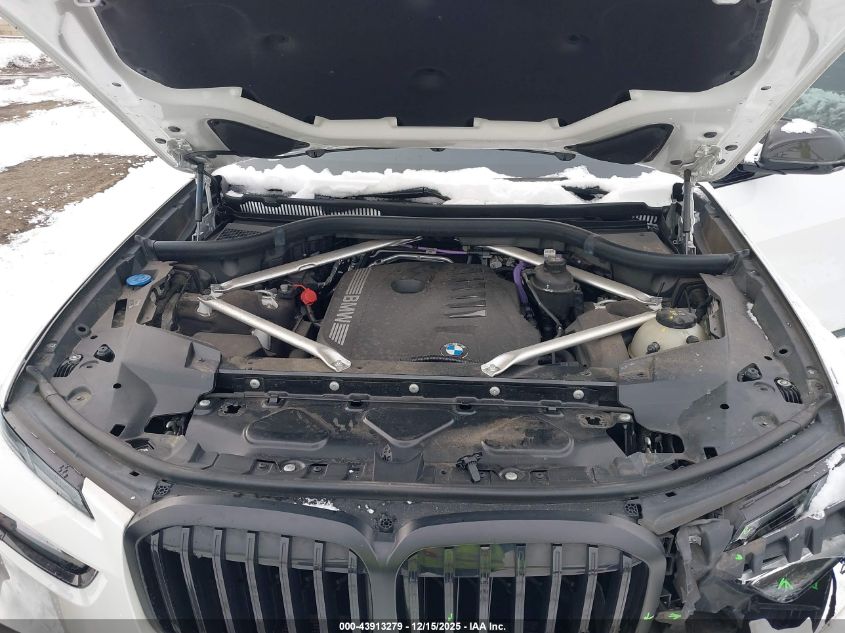 2024 BMW X7 xDrive40I VIN: 5UX23EM01R9T09989 Lot: 43913279