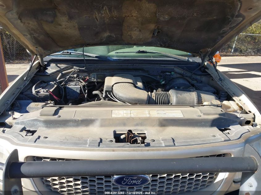 2001 Ford F-150 Harley-Davidson Edition/King Ranch Edition/Lariat/Xlt VIN: 1FTRW07W51KE11576 Lot: 43913283