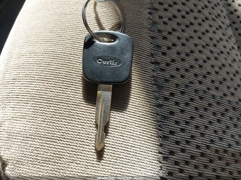 2001 Ford F-150 Harley-Davidson Edition/King Ranch Edition/Lariat/Xlt VIN: 1FTRW07W51KE11576 Lot: 43913283