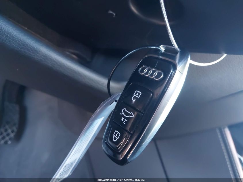 2025 Audi Q7 Premium Plus 55 Tfsi Quattro Tiptronic VIN: WA1LVBF75SD015629 Lot: 43913318