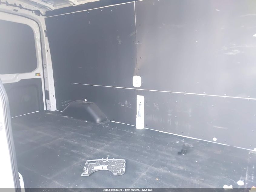 2024 Ford Transit-250 VIN: 1FTBR2C80RKB25335 Lot: 43913339