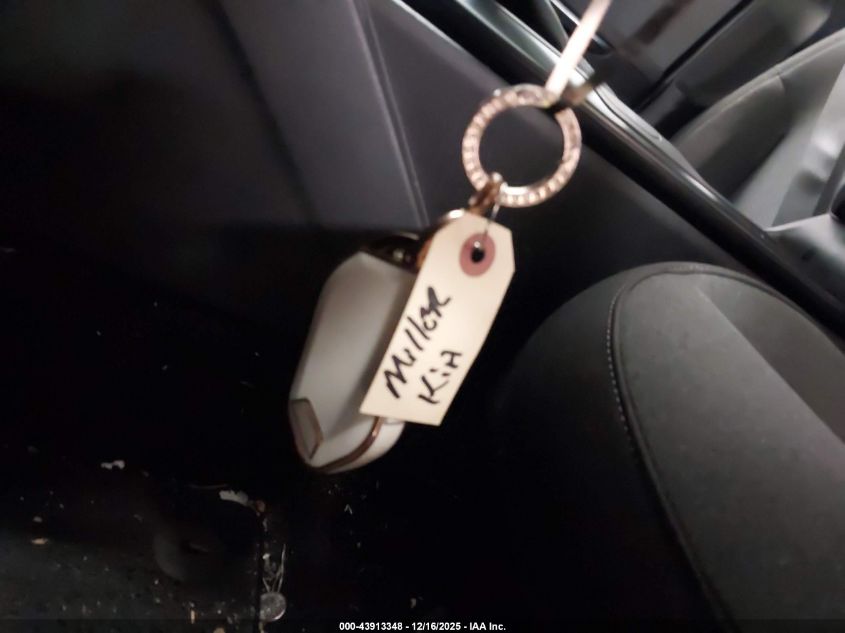 2025 Kia K4 Lxs VIN: 3KPFT4DE3SE098160 Lot: 43913348